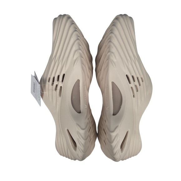 Crocs Echo Wave‎ Clog M10 W12 Almond Tint Beige Tan Unisex Sandals Slip On New main image 4